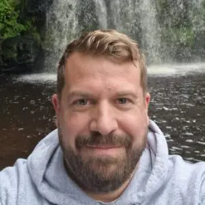 Profile photo of Lee