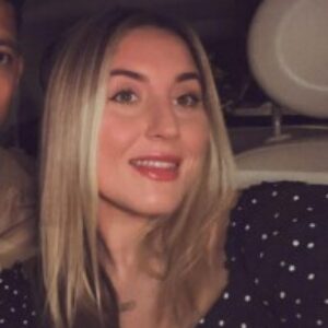 Profile photo of Chloe Batstone