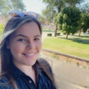 Profile photo of Alexandra Mills